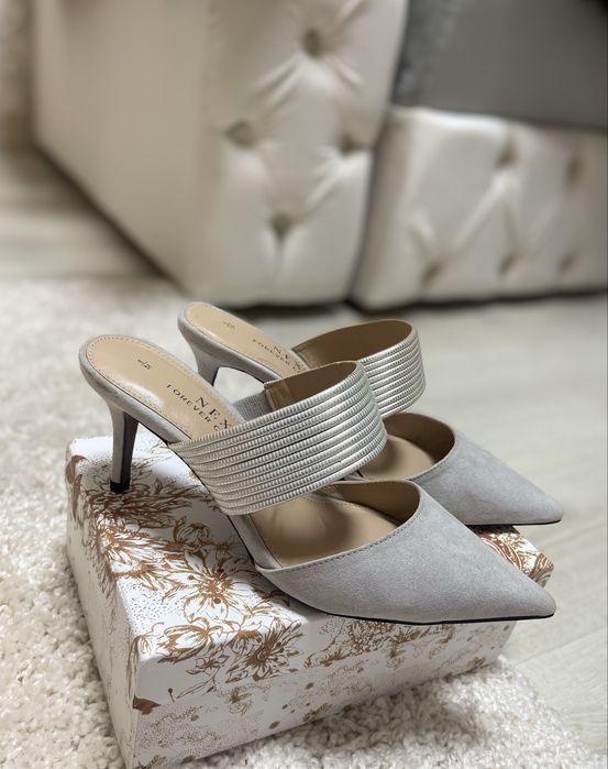 Нові туфлі Next, розмір 37, каблук 9 см