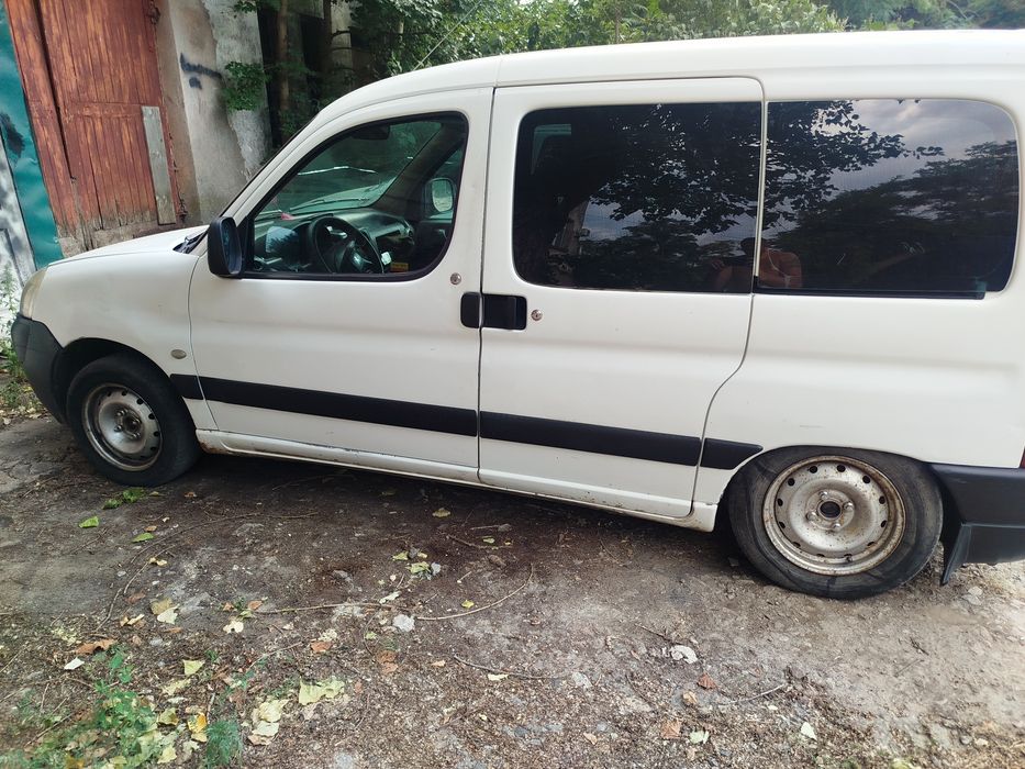 Peugeot partner 1.9 пасажир