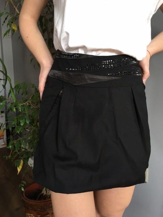Czarna elegancka spódniczka xs 34 mohito galowa