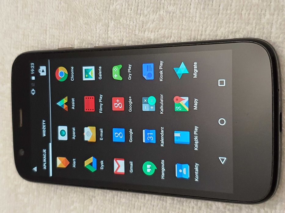 Motorola MOTO G LTE / XT1039 - z 2014 roku, stan doskonały, komplet
