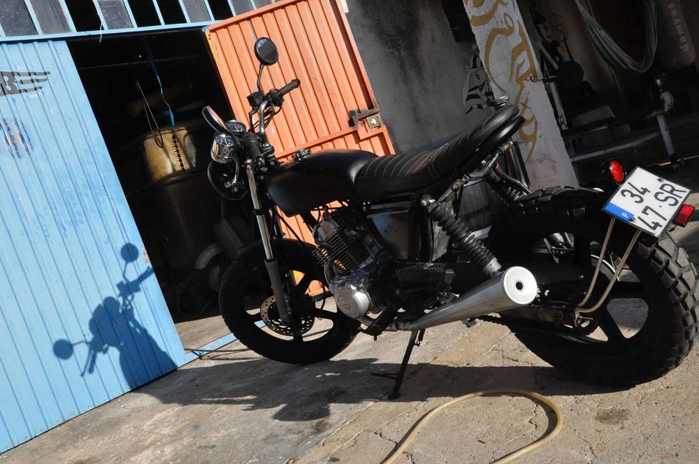 Mota Scrambler Honda 250cc ano 2001