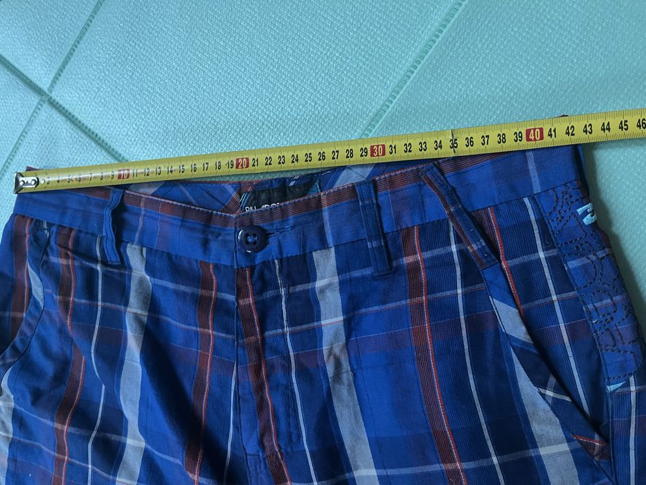 Billabong spodenki w kratę z logo markowe 32/XL