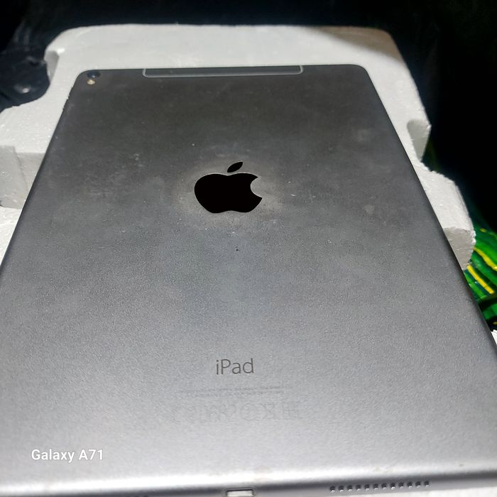 Ipad  apple  modelo nas fotos