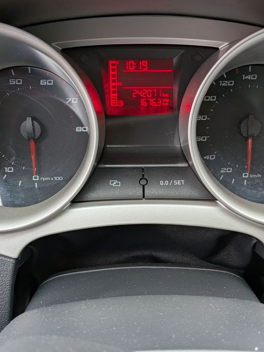 Witam mam do sprzedania Seata Ibizę