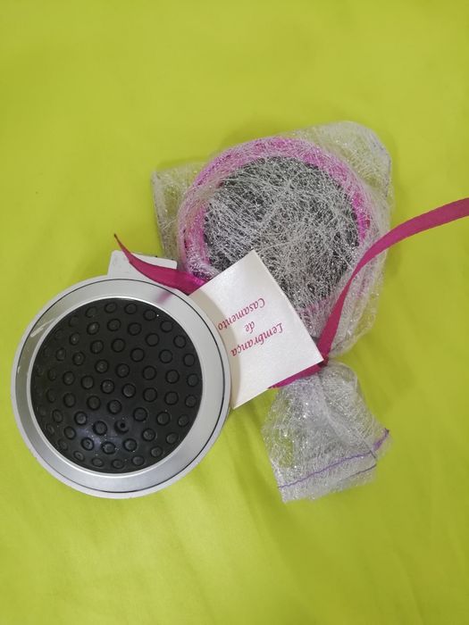 Vendo lembranças de cerimónia