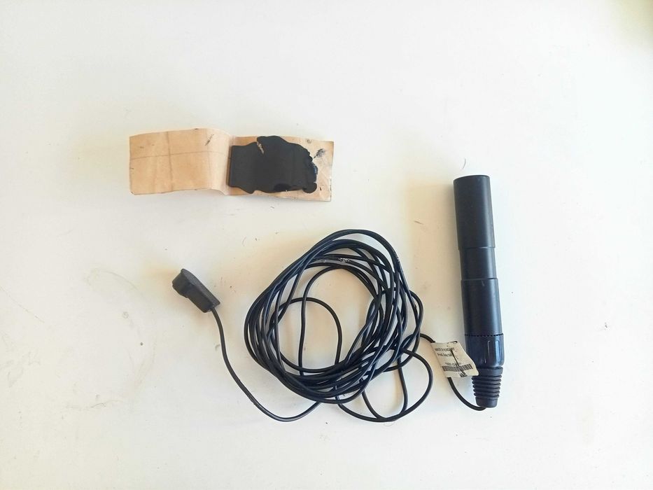 Microfone de Contacto AKG C 411 PP