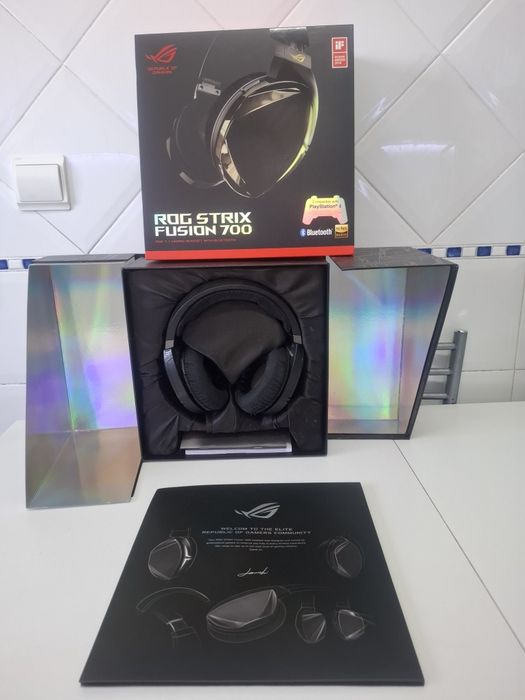 Auscultadores ASUS ROG Strix Fusion 700 –  Como Novos