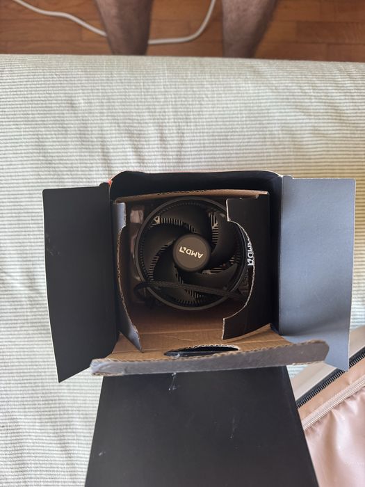 Cooler stock AMD