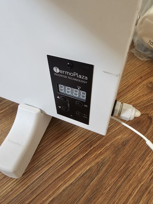 Grzejnik konwektorowy na podczerwień TermoPlaza 950W 25m2 energooszczę