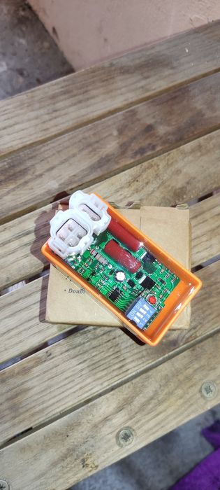 Комутатор AC з відсічкою