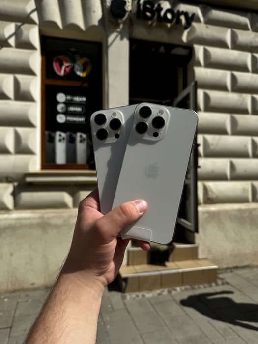 Open/Used iPhone 15 pro max 256Gb White