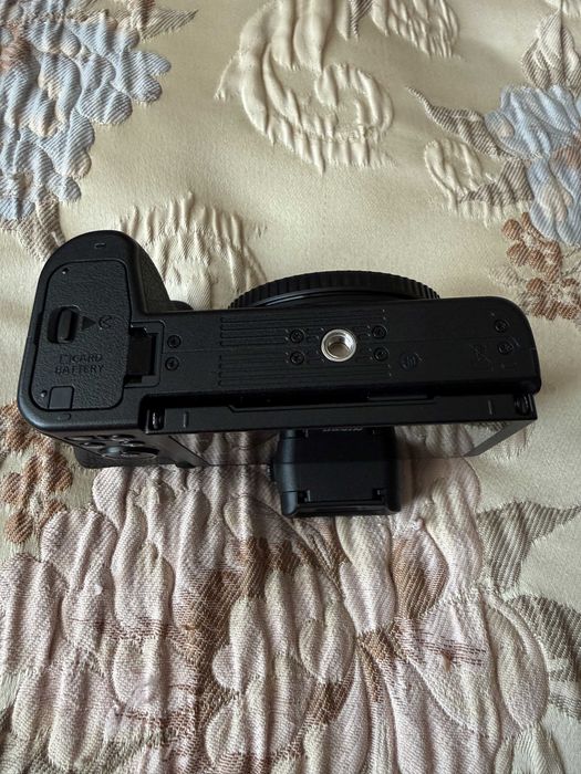 Камера NIKON Z50 BODY, без об'єктива, ідеальний стан, лічильник 4026, батарея та зарядне в комплекті, 31 мова