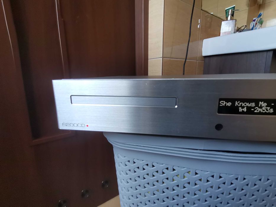 Odtwarzacz Audiolab 8200CD