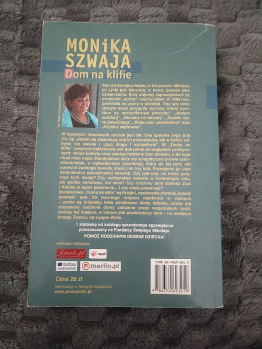 Dom na klifie - Monika Szwaja