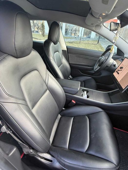 Tesla 3 2019 performance