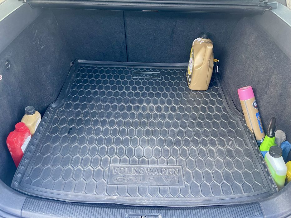 Volkswagen Golf VI 1.6 TDI 2012р