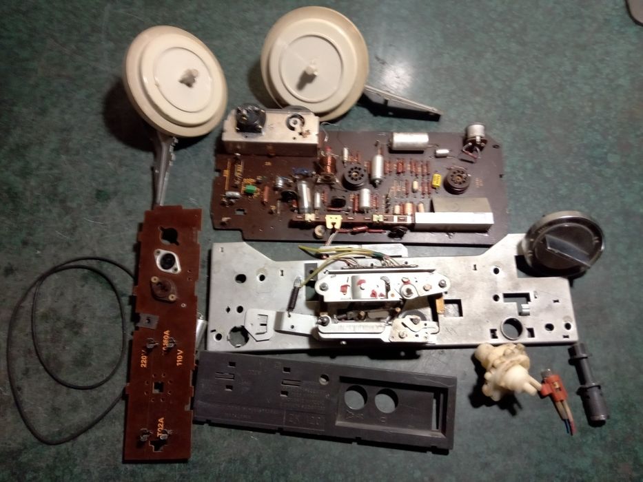 Magnetofon szpulowy ZK 120/140/145 - wszystkie możliwe części