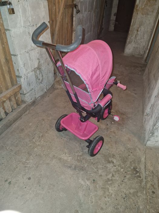 Roweryk trójkołowy różowy