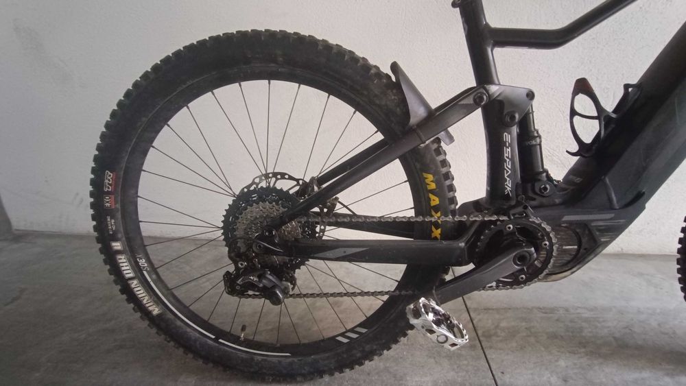 Bicicleta Elétrica de Montanha: Scott E-Spark 710