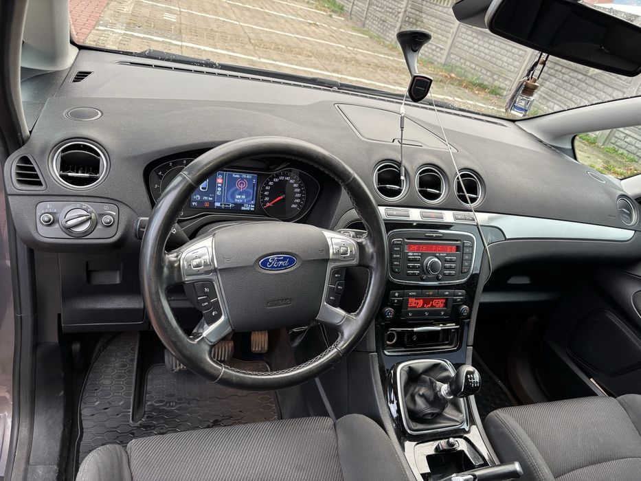 Ford S-max titanum