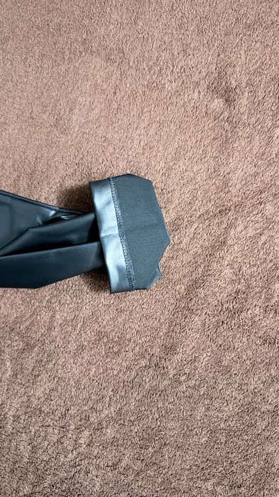 Легінси під шкіру Zara