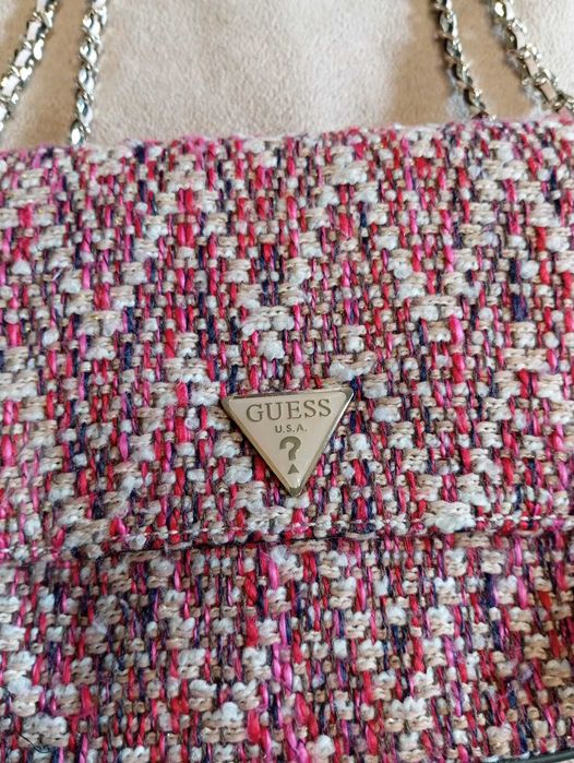 Сумка через плече Guess, модель Cessily