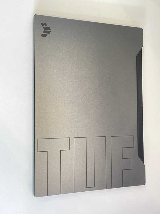 ASUS TUF Dash F15  i7-11370H  40 GB Ram  1TB SSD NVIDIA 3070 8 GB