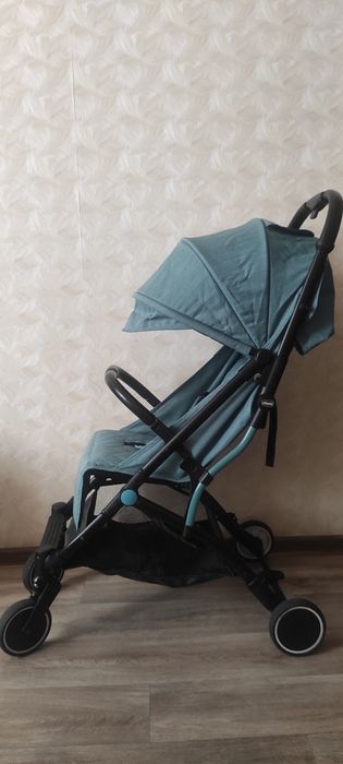 Прогулочная коляска chicco trolley me