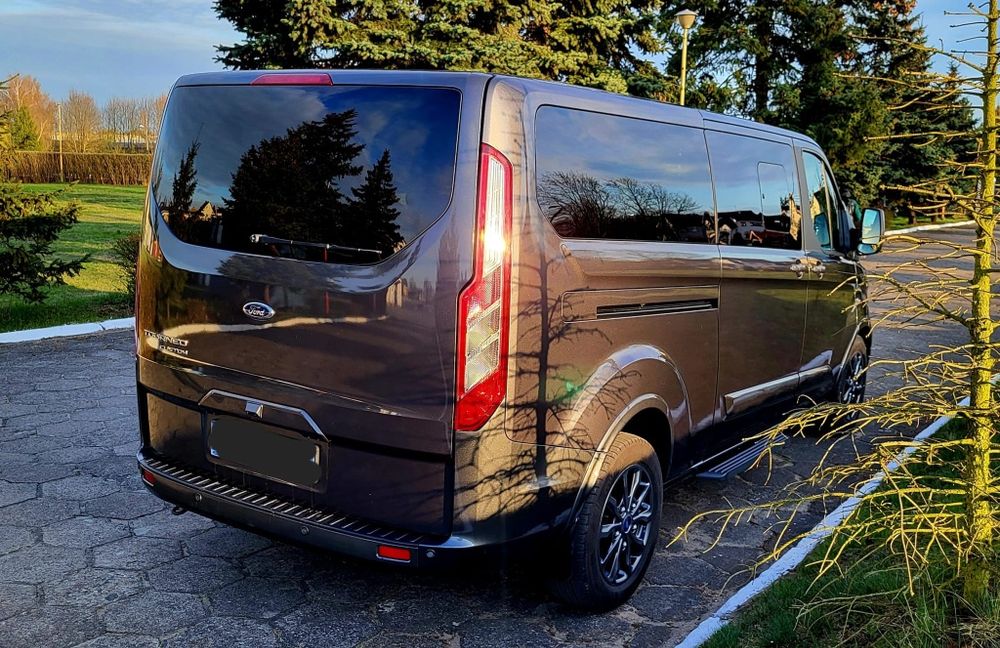 Wynajem busa 8-osobowy automat Ford Tourneo Custom 185KM # narty
