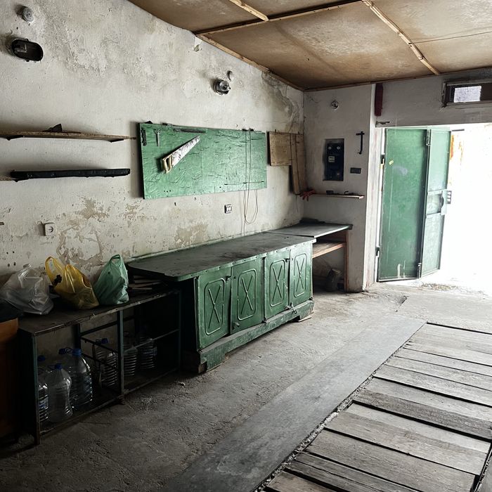 Продається гараж , вулиця Базарна.