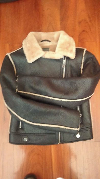 Vendo casaco bomber ótimo estado