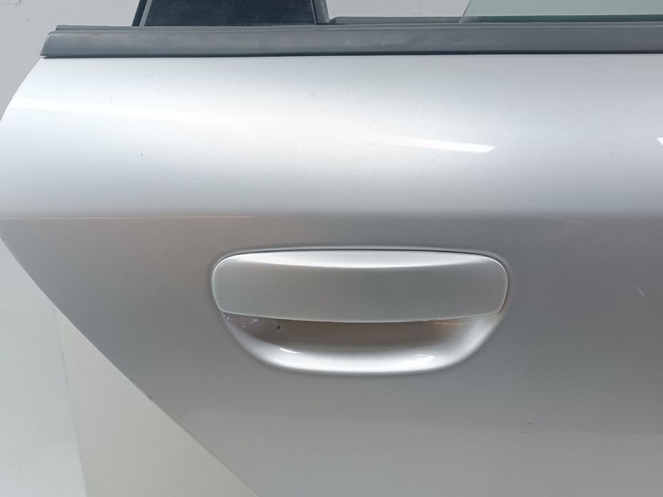 Porta Traseira Direita - AUDI A4 Avant (8E5, B6) | 00 - 05