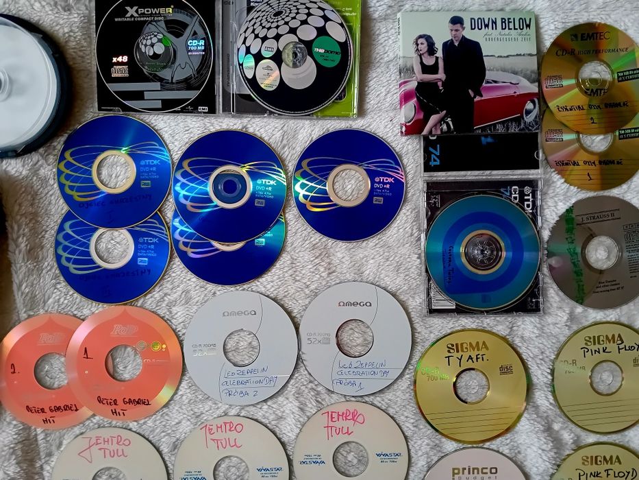 Czterdzieści płyt CD