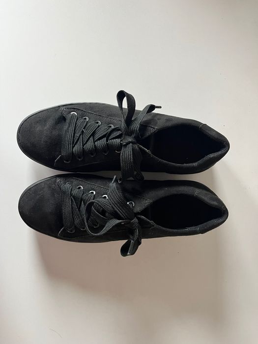 Czarne sneakersy