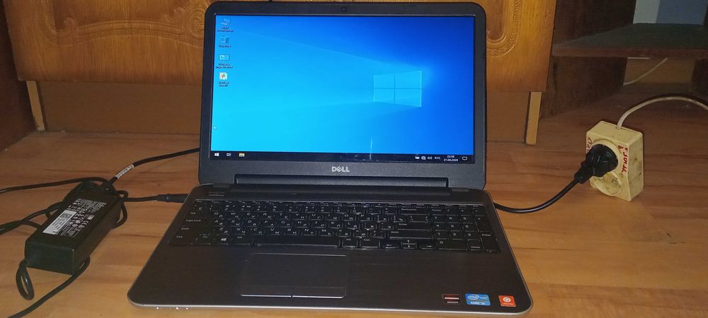Игровой Dell Inspiron 5521 / Intel i5 / Video amd 2gb / Ram 4gb/ hdd 320