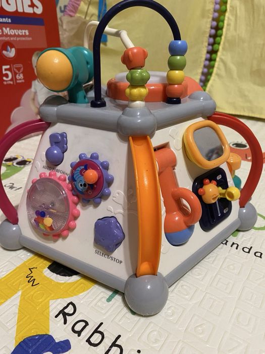 Інтерактивна розвиваюча іграшка Мультибокс Hola