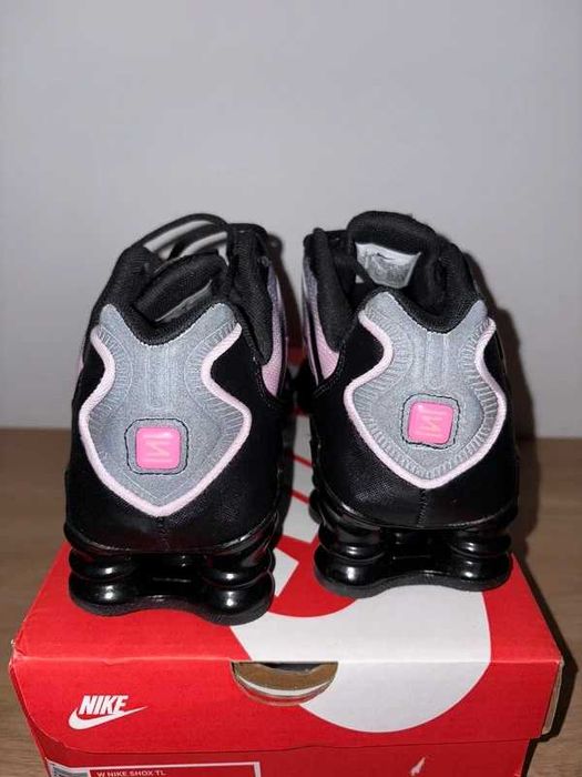 Nike Shox TL Czarny r.37