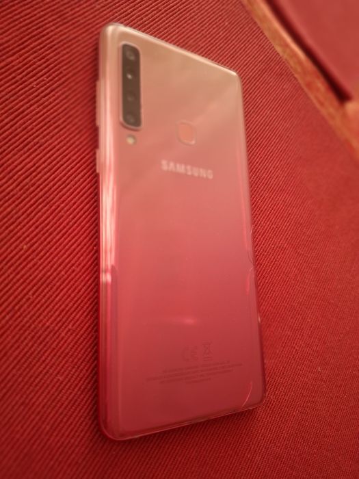 Smartfon SAMSUNG Galaxy A 9 2018