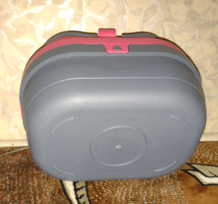 Переноска для тваринок.