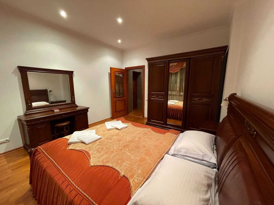 Продається 2-х рівнева квартира VIP класу, район Мазепи, Трускавець!