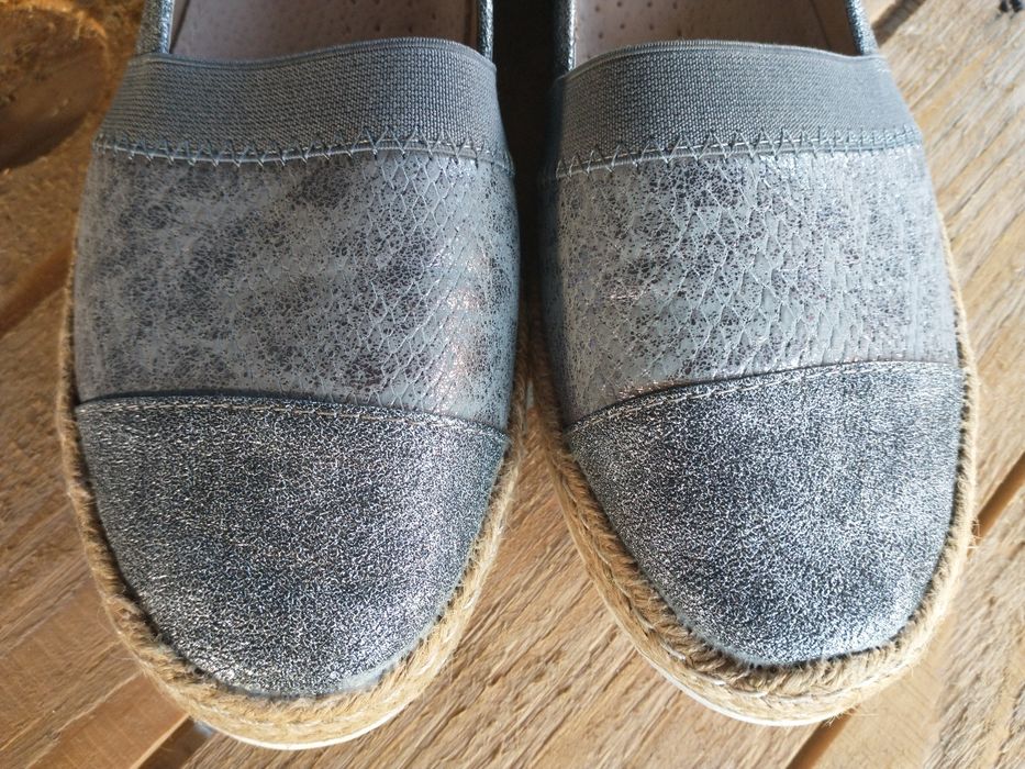 Espadryle Goodin rozm.39 długość wkładki 25 cm