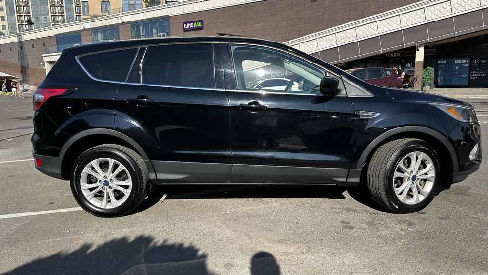 Ford Escape SE ‘17 AWD