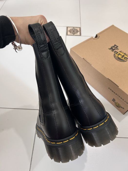 Шкіряні чоботи Dr. Martens
