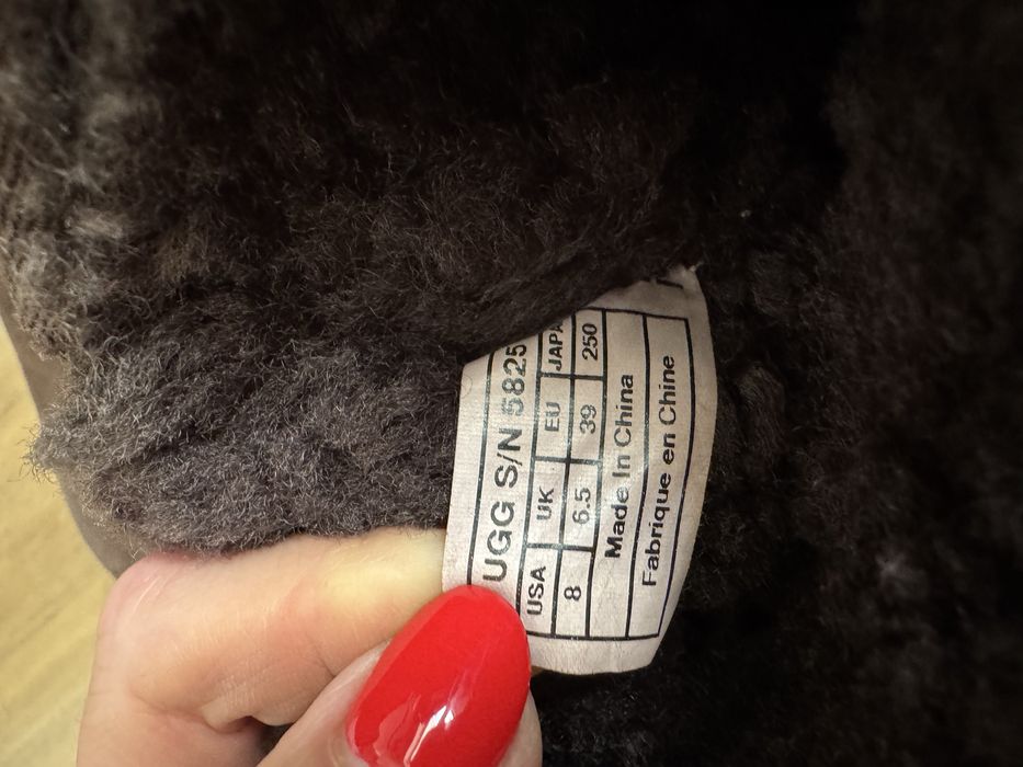 Женские сапоги ugg classic бежевые и коричневые размер 39