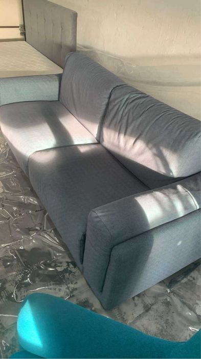 Włoska sofa rozkladana