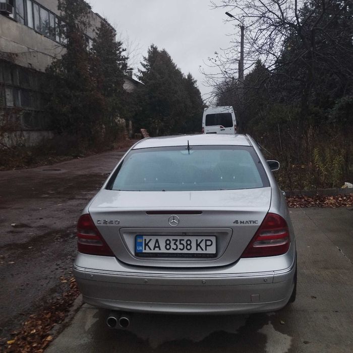 Терміновий продаж Mercedes Benz с240