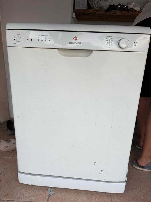 Máquina de Lavar Loiça Hoover HED 60 – 100€