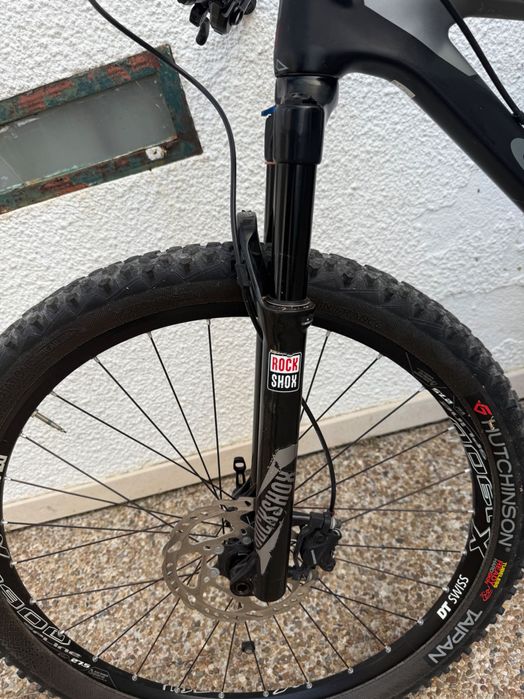 Bicicleta de montanha, roda 27.5, com apenas 11kg