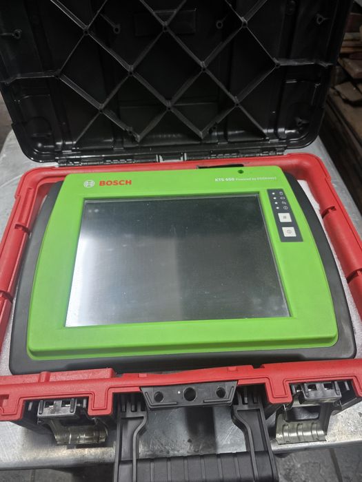 Máquina de diagnóstico bosch kts 650