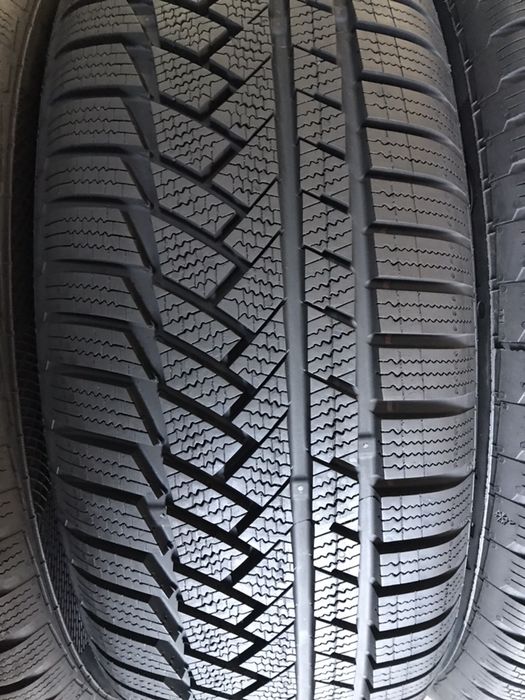 225/60/18 R18 Continental ContiWinterContact TS850P 4шт зима
